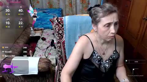 Snapshot of olguscha chatting on November 23, 11:43 am Olguscha online show from November 23, 11:43 am