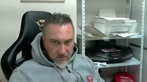 Snapshot of olimpio1230 chatting on November 28, 4:20 pm olimpio1230 online show from November 28, 4:20 pm