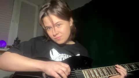 Oil online show from December 19, 5:50 pm