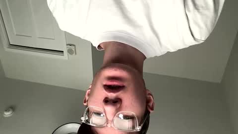 Oliver Beck online show from November 10, 7:13 pm