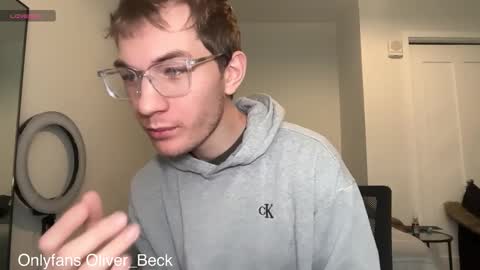 Oliver Beck online show from November 29, 6:33 pm