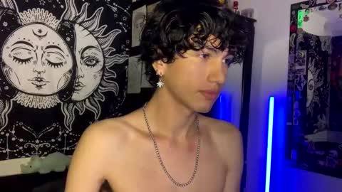 Snapshot of oliver_fast_ chatting on October 23, 9:08 am Oliver fast online show from October 23, 9:08 am