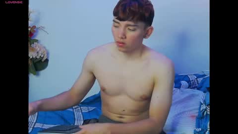 oliver online show from December 3, 7:05 am