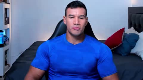 oliver_tommy online show from September 13, 12:21 am