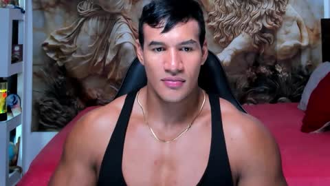 oliver_tommy online show from October 26, 1:44 am