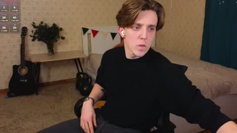 Snapshot of oliver_travis chatting on January 26, 11:39 pm Oliver Evans online show from January 26, 11:39 pm