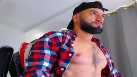 oliver online show from October 16, 12:06 pm