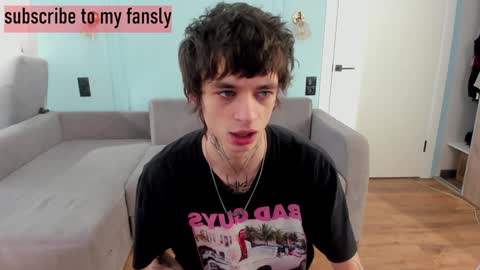 Snapshot of oliverrgroove chatting on January 9, 8:24 am oliverrgroove online show from January 9, 8:24 am