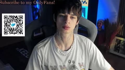 Snapshot of oliverrgroove chatting on November 23, 3:12 pm oliverrgroove online show from November 23, 3:12 pm