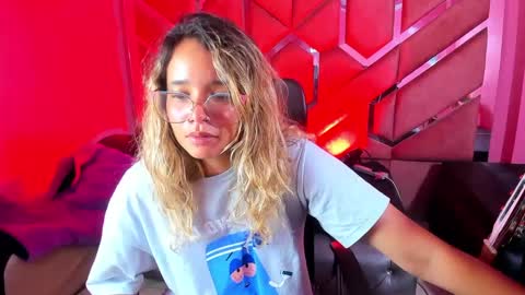  OLIVIA  online show from February 27, 6:40 am