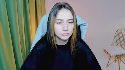 olivia_norton_ online show from September 14, 9:19 am