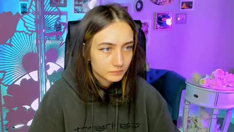 olivia_norton_ online show from September 26, 12:53 pm