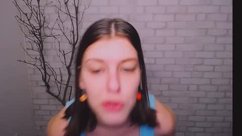 Olivia online show from January 24, 10:43 am