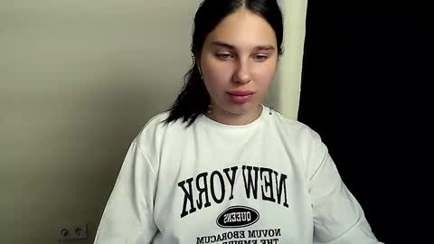 Olivia online show from October 16, 4:24 am