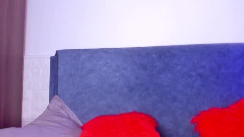 Snapshot of oliviabrady1 chatting on December 23, 10:55 pm OLIVIA online show from December 23, 10:55 pm