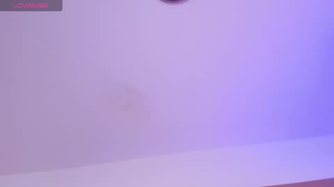 Snapshot of oliviabrady1 chatting on February 5, 4:37 am OLIVIA online show from February 5, 4:37 am