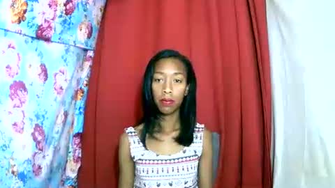 oliviah27 online show from October 15, 7:58 pm