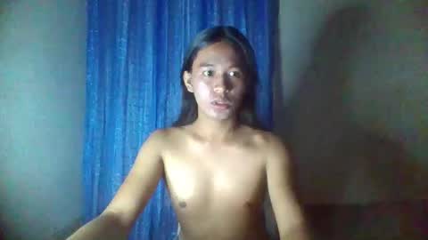 oliviaslut69 online show from November 22, 4:39 pm