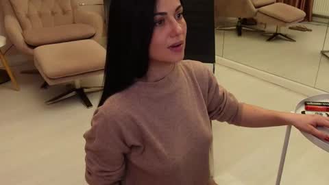 OliviaSway online show from February 27, 1:05 am