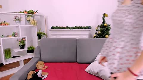 Snapshot of ollistiw chatting on December 28, 2:43 am Olli and Stiw online show from December 28, 2:43 am