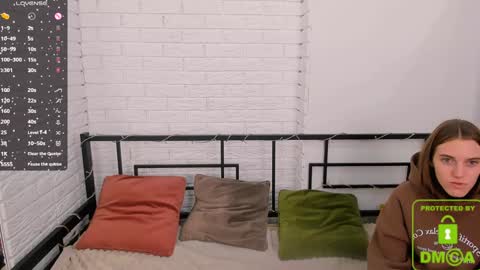 Snapshot of ollistiw chatting on January 10, 8:07 am Olli and Stiw online show from January 10, 8:07 am