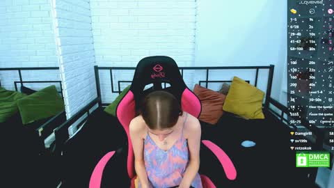 Snapshot of ollistiw chatting on January 26, 9:19 am Olli and Stiw online show from January 26, 9:19 am