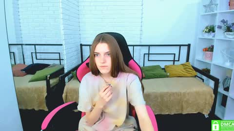 Snapshot of ollistiw chatting on February 4, 7:07 am Olli and Stiw online show from February 4, 7:07 am