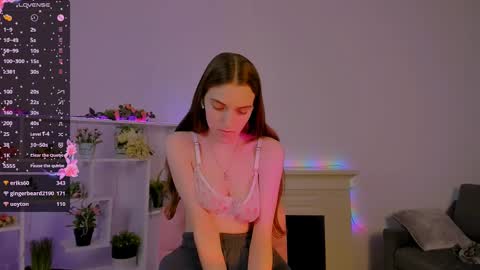 Snapshot of ollistiw chatting on February 9, 1:35 pm Olli and Stiw online show from February 9, 1:35 pm