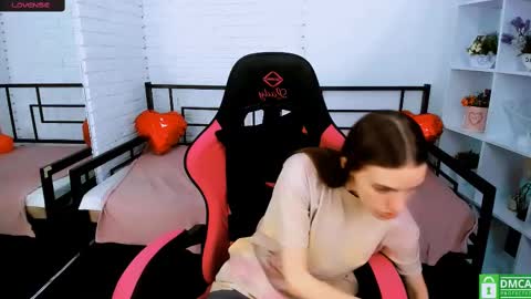 Snapshot of ollistiw chatting on March 1, 7:08 am Olli and Stiw online show from March 1, 7:08 am