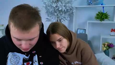 Snapshot of ollistiw chatting on October 26, 7:03 am Olli and Stiw online show from October 26, 7:03 am