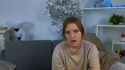 Snapshot of ollistiw chatting on October 30, 7:54 am Olli and Stiw online show from October 30, 7:54 am