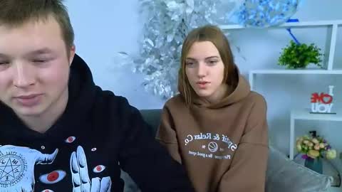 Snapshot of ollistiw chatting on November 13, 9:08 am Olli and Stiw online show from November 13, 9:08 am