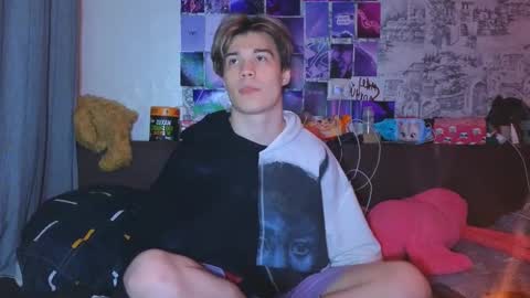 Tony online show from February 14, 8:15 pm