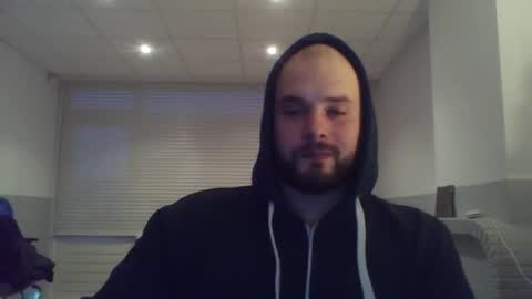 Snapshot of omgwhereim chatting on December 5, 3:17 pm omgwhereim online show from December 5, 3:17 pm