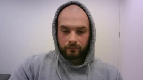 Snapshot of omgwhereim chatting on September 24, 6:33 pm omgwhereim online show from September 24, 6:33 pm