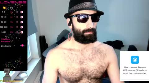 ona nisme online show from December 21, 12:59 pm