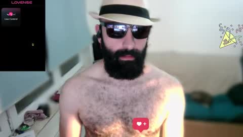 ona nisme online show from September 17, 6:53 pm