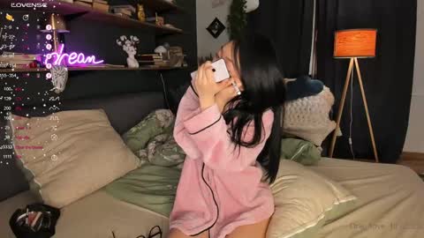 Ana online show from February 10, 11:57 am