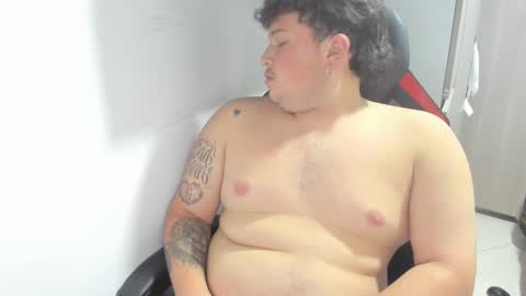 Andres INDEPENDENT MODEL online show from February 24, 5:31 pm