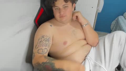 Andres INDEPENDENT MODEL online show from November 14, 2:32 am