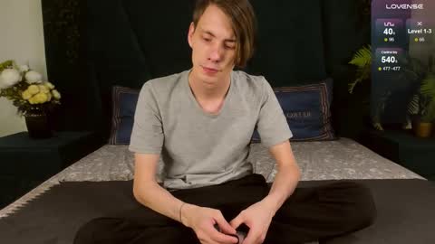 Erick  online show from February 20, 4:14 pm