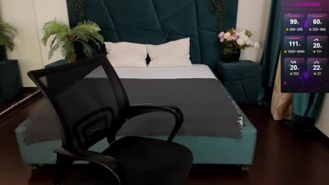 Erick  online show from March 7, 8:00 pm