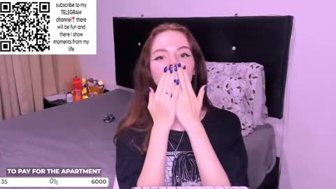 only_sarah1 online show from December 16, 11:07 pm