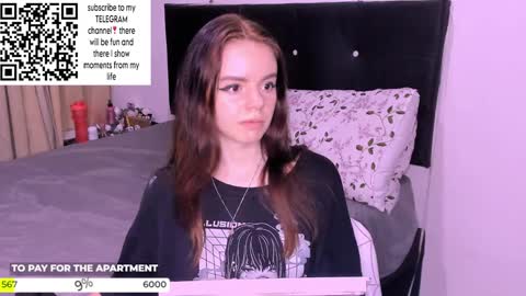 only_sarah1 online show from December 17, 11:38 pm