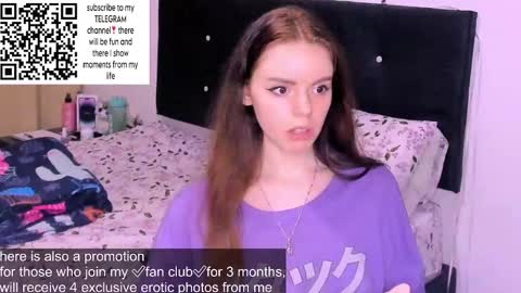 only_sarah1 online show from January 8, 12:17 am