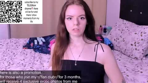 only_sarah1 online show from January 10, 11:50 pm