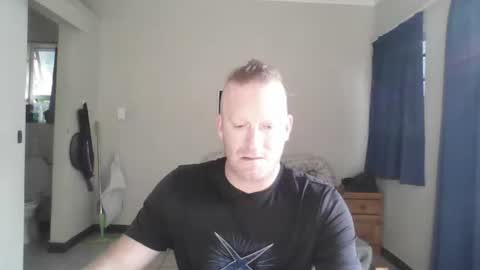 For me to know online show from November 9, 4:33 am