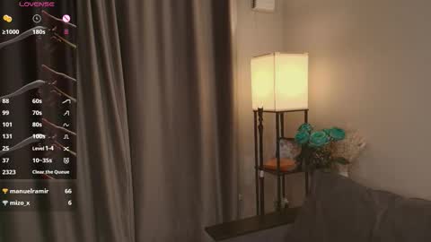 Kira online show from September 29, 4:01 pm