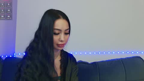 Xandra online show from February 6, 9:00 am