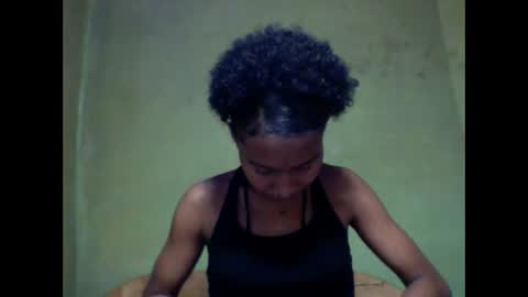 oolyette online show from September 12, 11:43 am